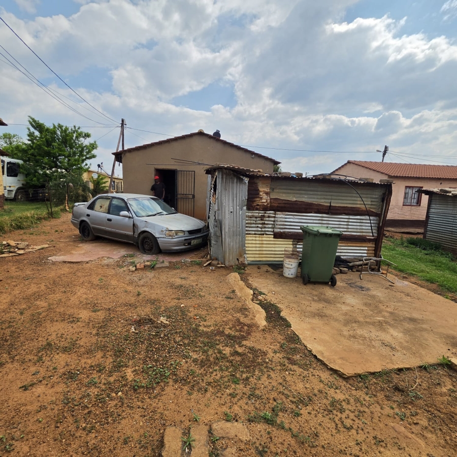 2 Bedroom Property for Sale in Ikageng North West